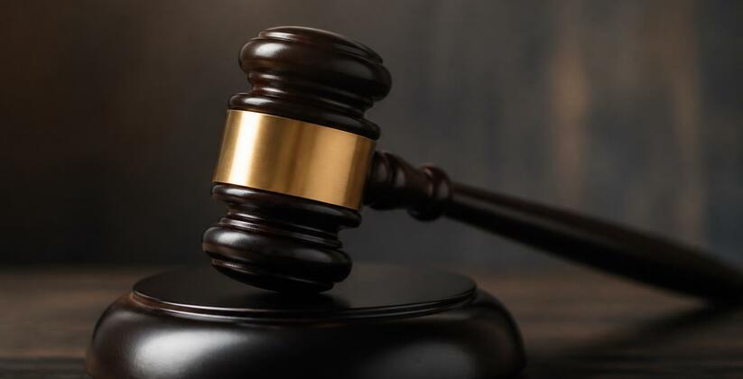 Свердловский областной суд оставил в СИЗО дирек...
